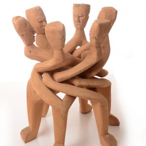 Figur afrikanischer Freundschaftskreis Fundholz – verkauft